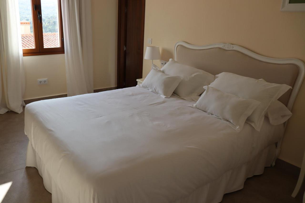 Hotel Palacio Conde Del Alamo Aroche المظهر الخارجي الصورة